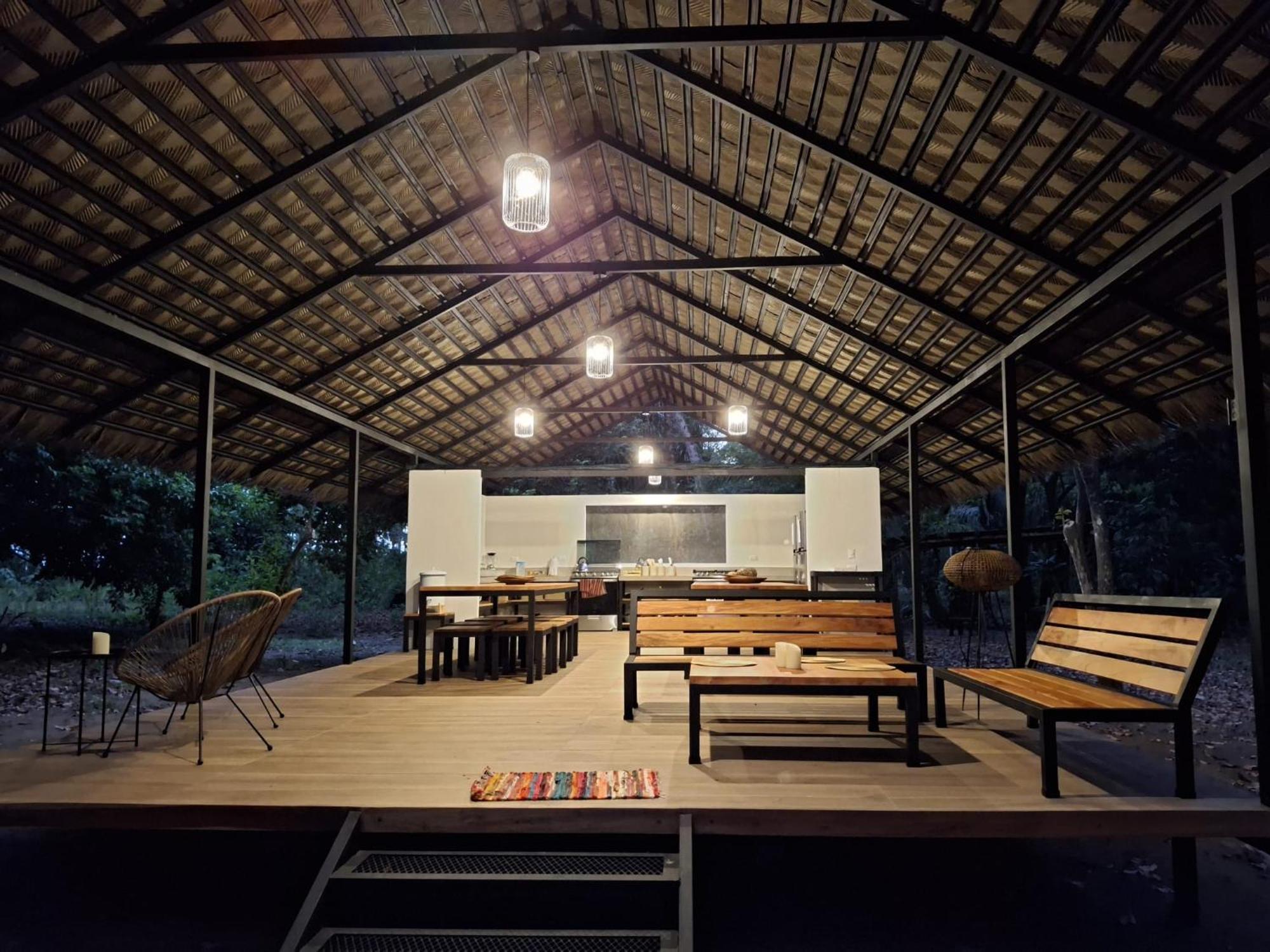 Four Monkeys Eco Lodge